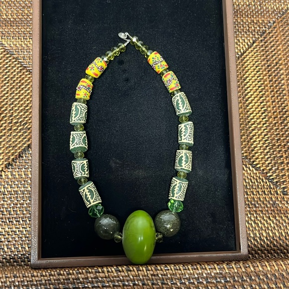 Teng Yue Necklace - Picture 2 of 5